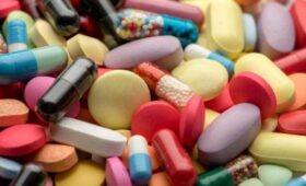 Росздравнадзор: задержка поставок лекарств в аптеках связана с логистическими проблемами