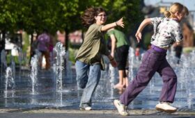 Потепление до 26 градусов продлится в Москве до середины недели