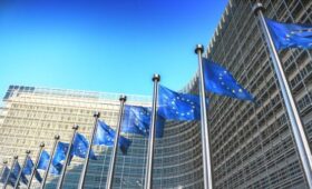 Politico: на роль переговорщика с РФ могут претендовать Меркель, Стубб и Драги