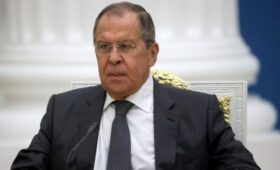 Лавров предложил отметить вклад политологов в СВО аббревиатурой СВОП