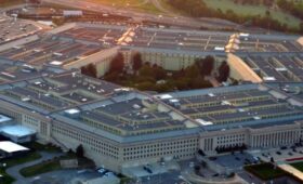 Глава Пентагона заявил, что ВС США не будут вторгаться в воздушное пространство Ирана