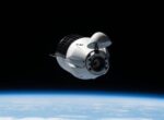 Грузовой корабль Cargo Dragon пристыковался к МКС