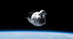 Грузовой корабль Cargo Dragon пристыковался к МКС