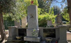 В Вене очистили оскверненный вандалами советский мемориал