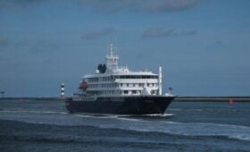 Число заразившихся хантавирусом на лайнере MV Hondius выросло до 12