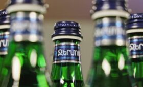Ввоз и оборот минеральной воды «Джермук» приостановлен в РФ