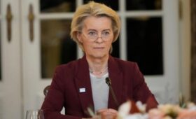 Фон дер Ляйен назвала неприемлемым сообщение о подготовке ВСУ ударов по РФ из Прибалтики