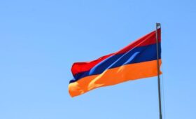 Володин указал на риски для Армении при возможном выходе из ЕАЭС