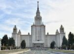 Экстренная вакцинация из-за случая кори проводится в МГУ