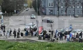 На КПП «Ивангород» в РФ со стороны Эстонии зафиксировано скопление людей