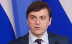 Кравцов заявил, что ситуация с англицизмами в РФ меняется в лучшую сторону