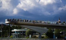 Желтый уровень опасности объявлен в Москве из-за грозы