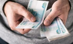 Сбережения россиян достигли 70 триллионов рублей