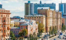 В районе Арбат проведут капитальный ремонт пяти исторических зданий