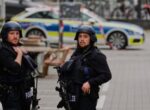 Bild: захвативший заложников в банке в Германии мужчина сбежал