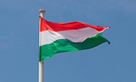 Президент Венгрии Шуйок назначил министров нового правительства Мадьяра