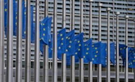 ЕС внес в санкционный список против РФ 16 физлиц и 7 организаций