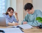 Налоговый вычет на репетиторов для выпускников может появиться в России
