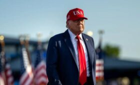 Рейтинг одобрения Трампа в США снизился до 35%