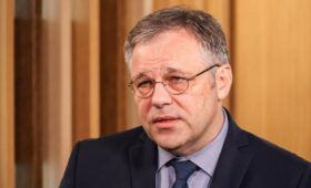 Мирошник заявил, что Киев активно движется к эскалации террористической войны