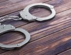 Во Франции задержали мигранта из Туниса по подозрению в подготовке теракта в Лувре