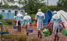AP: число смертей, предположительно, от Эболы в ДРК выросло до 160