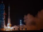 Китай запустил корабль «Шэньчжоу-23» с экипажем к станции «Тяньгун»