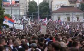 Массовый антиправительственный митинг прошел в Белграде