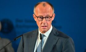 Мерц ответил на предложение Путина по диалогу между Россией и Европой