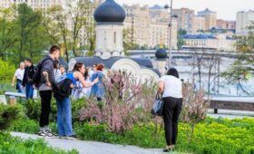 До плюс 21 градуса ожидается температура в Москве 3 мая