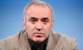 Шахматист Каспаров объявлен в международный розыск