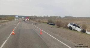 Шесть человек пострадали в ДТП на федеральной трассе в Иркутской области