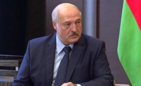 Лукашенко заявил, что две трети поступающей в Белоруссию гумпомощи идет из США
