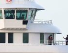 Медики поднялись на борт MV Hondius для оценки вспышки хантавируса