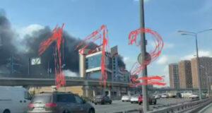 Складируемые отделочные материалы загорелись на востоке Москвы
