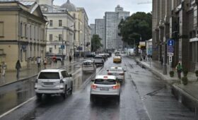 Переменная облачность с дождем ожидается в Москве 24 мая