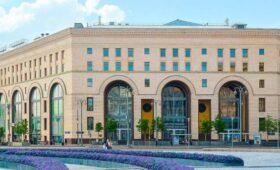 Выставка авторских кукол впервые пройдет в атриуме ЦДМ в Москве