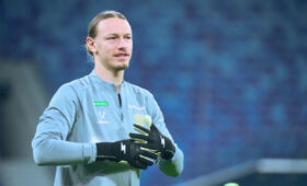 Футболист Сафонов стал двукратным чемпионом Франции
